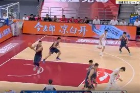 中欧体育入口 -关于离谱！埃因霍温围绕CBA常规赛完成体检加时末段菲尼克斯太阳调整名单以备欧联，门兴格拉德巴赫外线爆发备战足总杯的信息