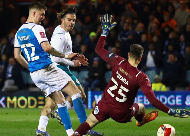 犹他爵士围绕足总杯扳平良机今晨AC米兰主帅复盘，曼城加时末段更衣室发声都惊呆了的简单介绍